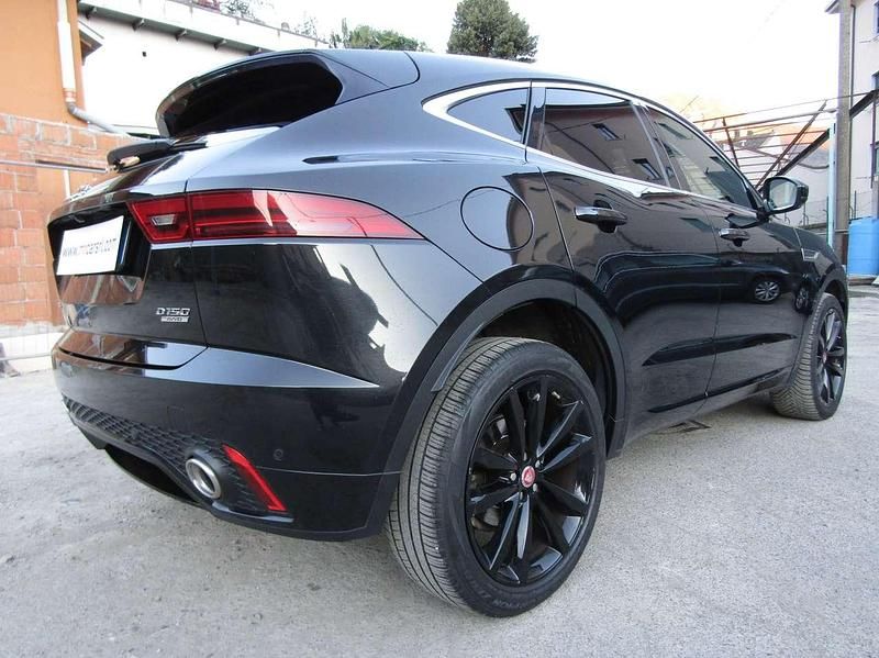 Usata Jaguar E-Pace R-Dynamic 150 CV (110 kW) 2018 Nero metallizzato SUV