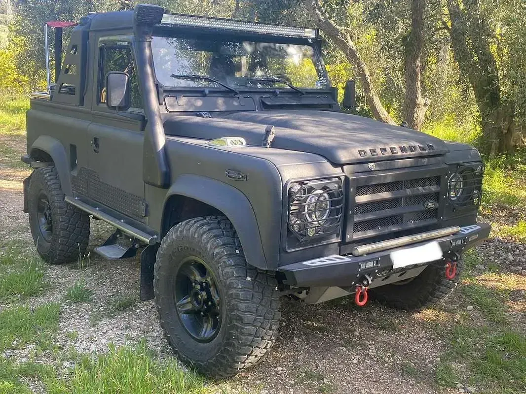 Usata Land Rover Defender 86 CV (63 kW) 1987 SUV