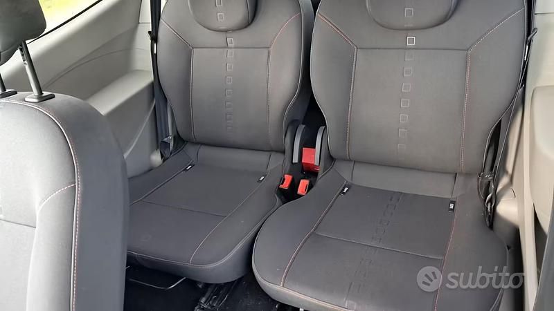 Usado Renault Twingo 76 CV (55 kW) 2008 Negro Utilitario