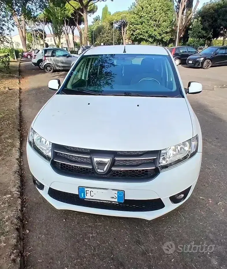 Usata Dacia Sandero 90 CV (66 kW) 2016 Bianco Berlina