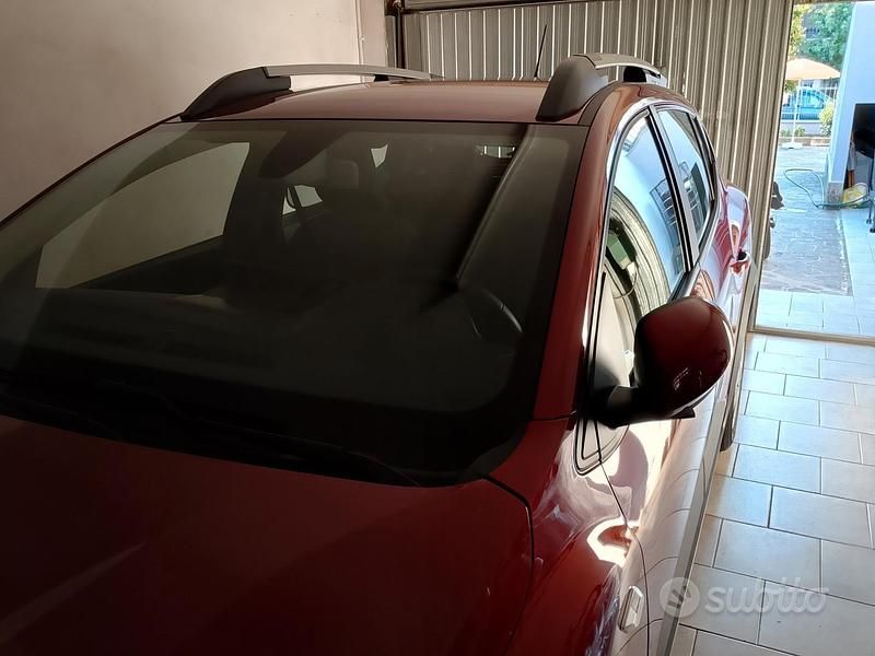 Usata Dacia Sandero Comfort 101 CV (74 kW) 2021 Rosso Utilitaria