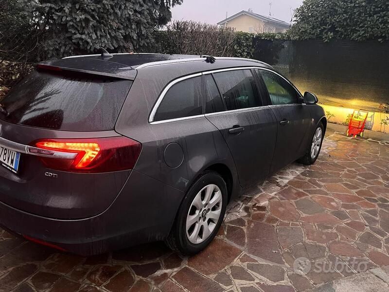 Usata Opel Insignia 194 CV (142 kW) 2015 Station wagon