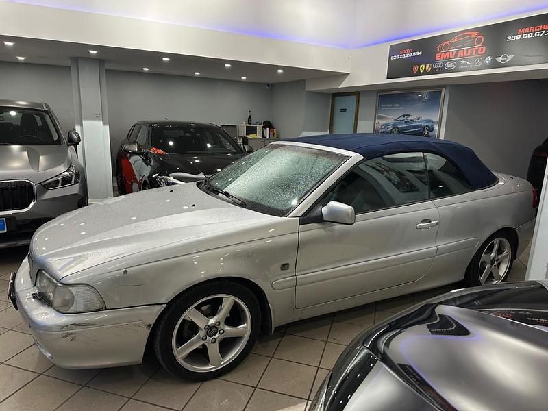 Occasion Volvo C70 193 ch (141 kW) 2002 Gris Cabriolet