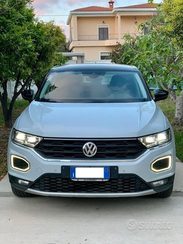 Usata VW T-Roc 116 CV (85 kW) 2018 Bianco SUV