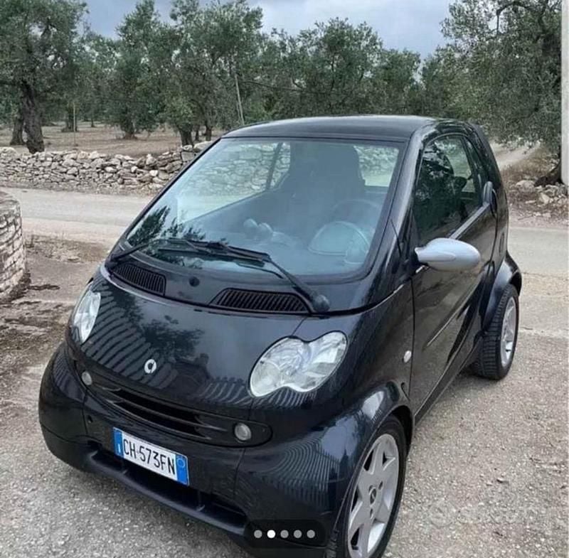 Usata Smart ForTwo Coupé 71 CV (52 kW) 2002 Utilitaria