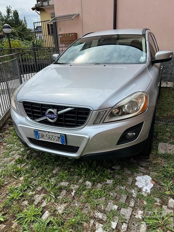 Usata Volvo XC60 2009 Grigio SUV
