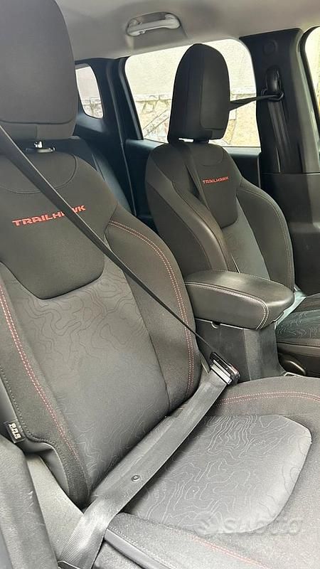 Usata Jeep Renegade 130 CV (95 kW) 2019 Grigio SUV