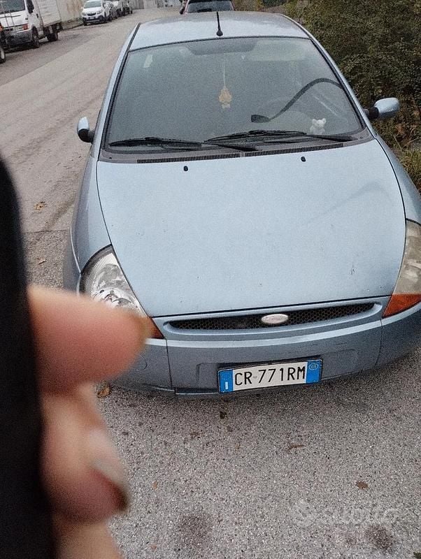 Blu Usata 2005 Ford Ka Due volumi | 500 € (Ottimo prezzo) - Immagine 1/4