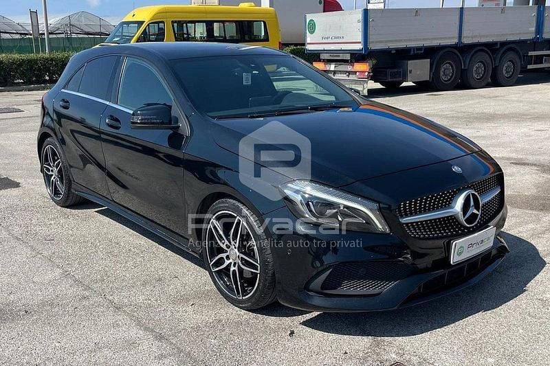 Usata Mercedes A180 Premium 108 CV (79 kW) 2017 Nero Berlina
