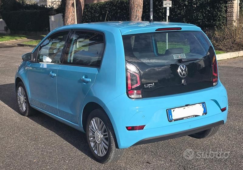 Begagnad VW up! 2021 Halvkombi