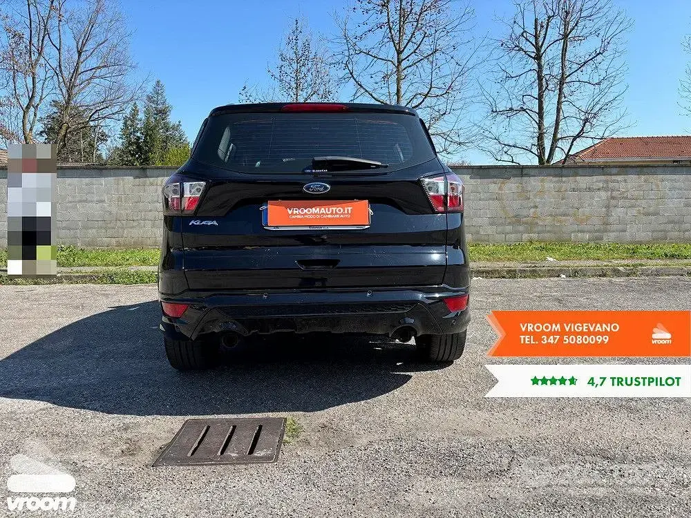 Usata Ford Kuga S 120 CV (88 kW) 2019 Nero SUV