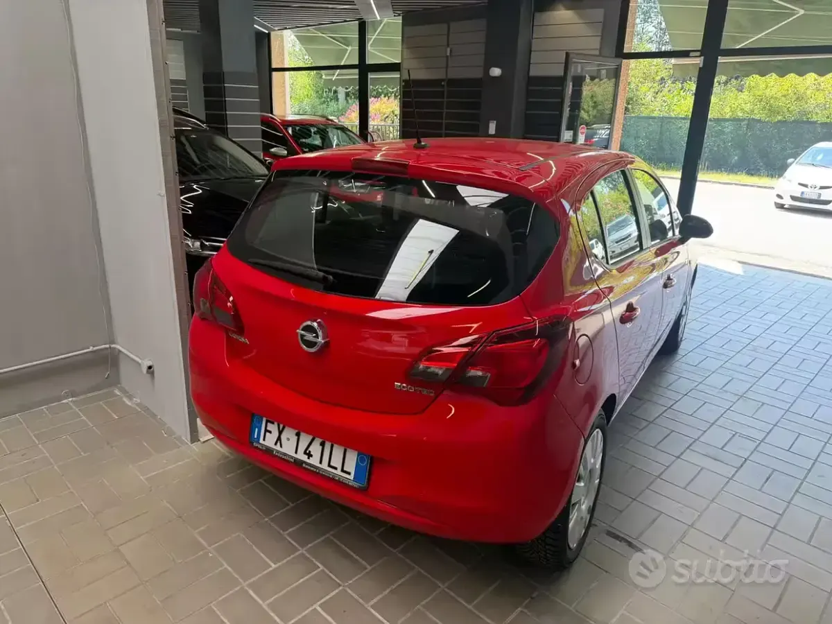 Usata Opel Corsa 90 CV (66 kW) 2019 Rosso Utilitaria