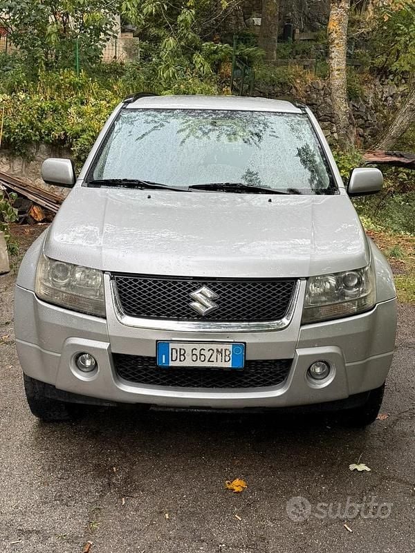 Grigio Usata 2006 Suzuki Vitara SUV | 4000 € (Super prezzo) - Immagine 1/4