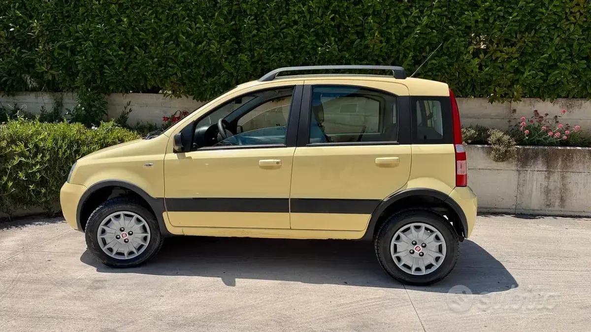 Usata Fiat Panda 4x4 Climbing 60 CV (44 kW) 2009 Giallo Utilitaria