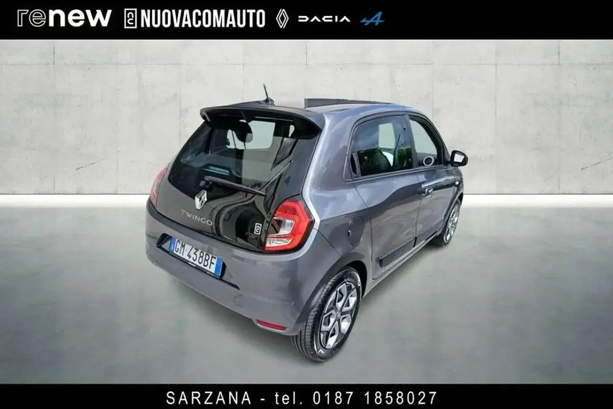 Usata Renault Twingo Equilibre 60 kW (82 CV) 2023 Grigio scuro Utilitaria