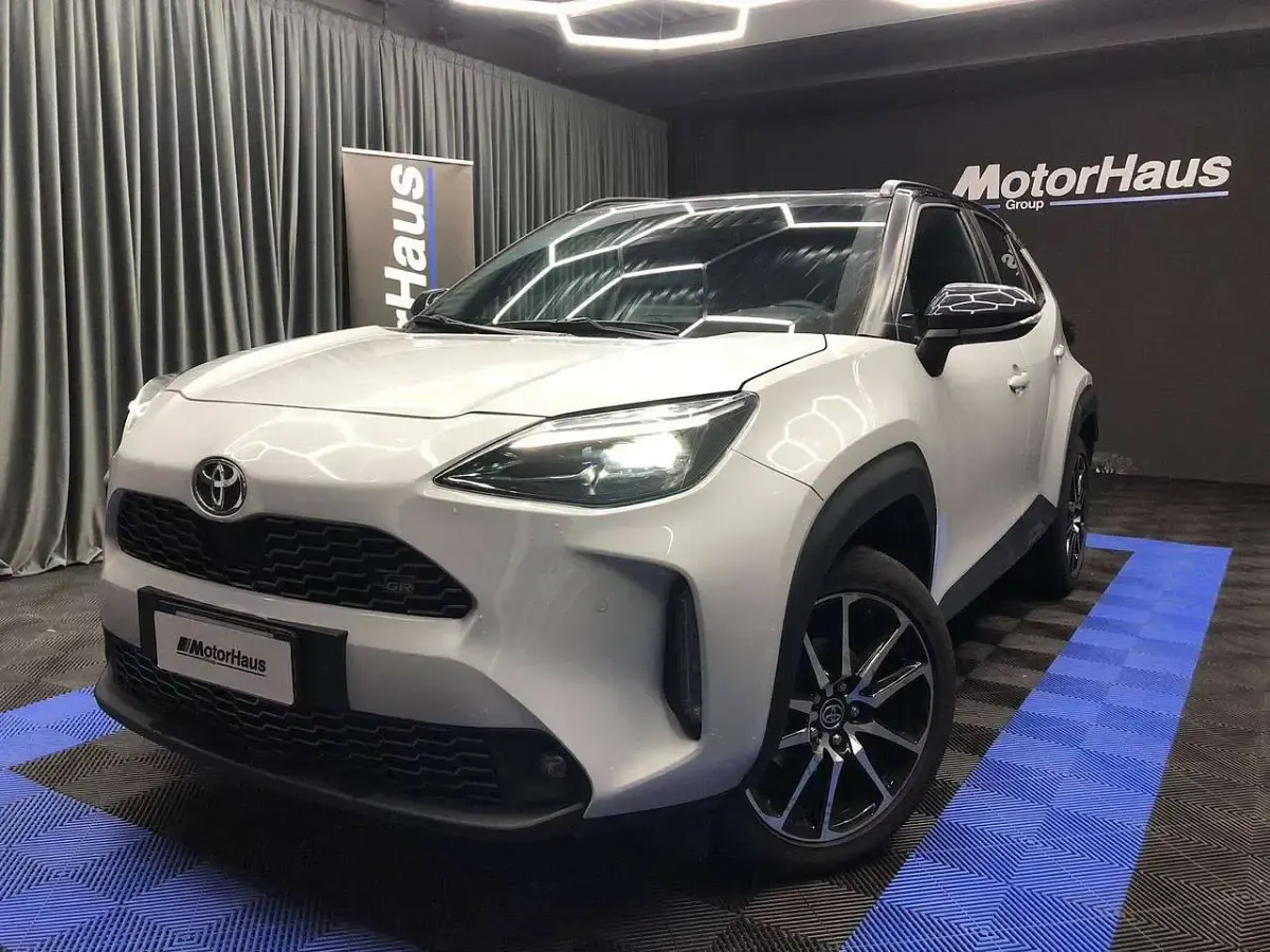 Usata Toyota Yaris Cross Sport 131 CV (96 kW) 2024 Bianco SUV