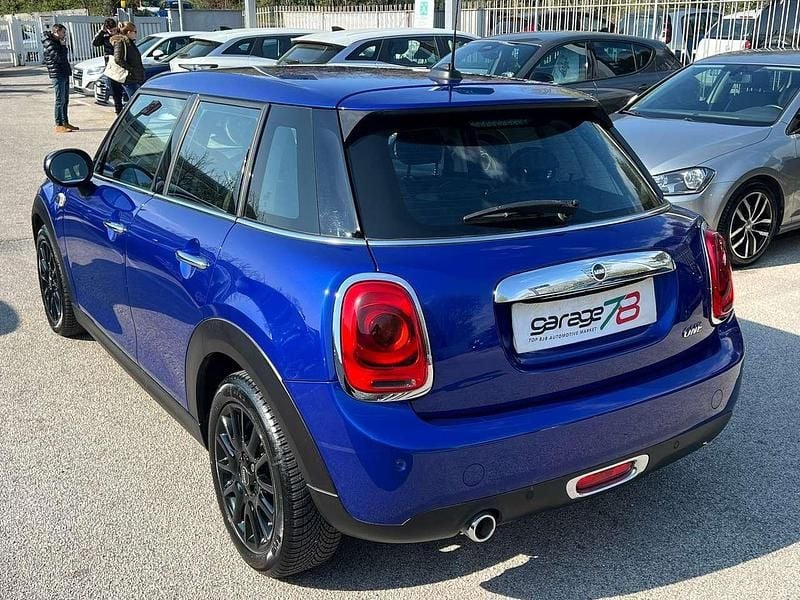 Usata Mini ONE Business 102 CV (75 kW) 2020 Blu metallizzato Utilitaria