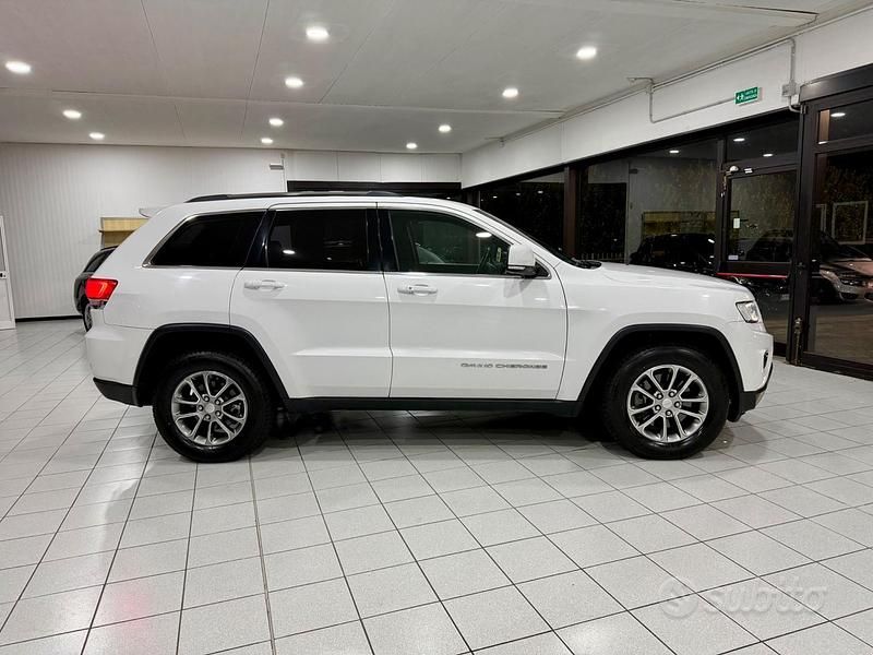 Usata Jeep Grand Cherokee Laredo 190 CV (139 kW) 2015 Bianco SUV