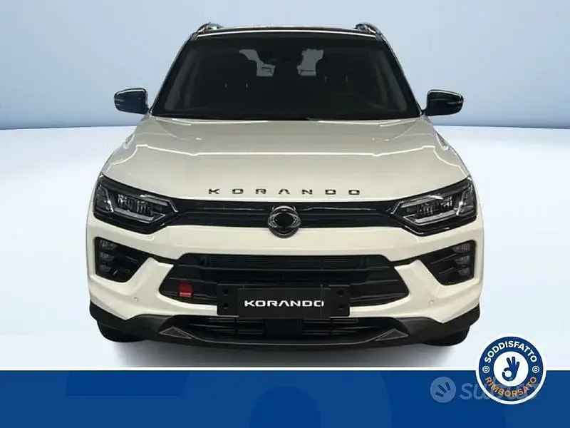 Nuova KGM Korando 163 CV (119 kW) 2026 Bianco SUV