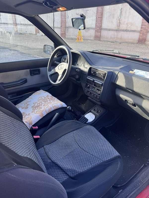 Usata Peugeot 106 75 CV (55 kW) 1994 Utilitaria