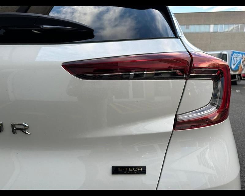 Usata Renault Captur Techno 145 CV (106 kW) 2023 Bianco SUV