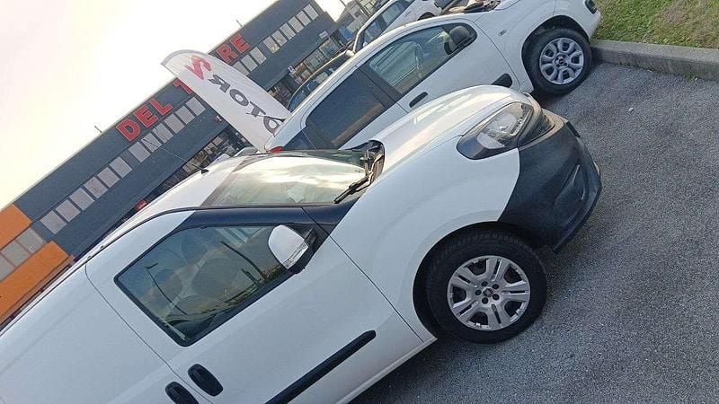 Usata Fiat Doblò 105 CV (77 kW) 2019 Other Monovolume