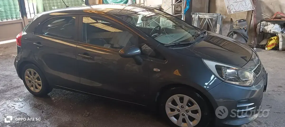 Usata Kia Rio 85 CV (62 kW) 2016 Grigio Utilitaria