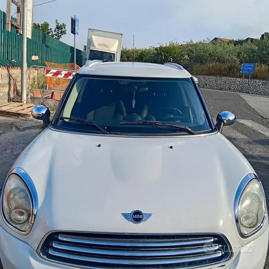 Usata Mini Cooper D Countryman 111 CV (81 kW) 2011 Bianco SUV