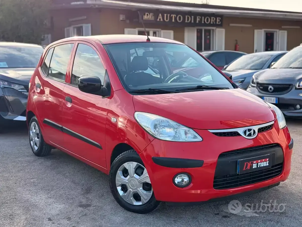 Usata Hyundai i10 Style 64 CV (47 kW) 2009 Rosso Utilitaria