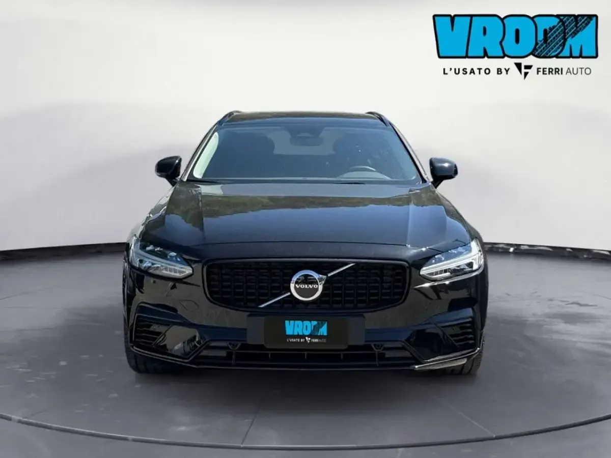 Nuova Volvo V90 Plus 253 CV (186 kW) 2025 Nero Station wagon