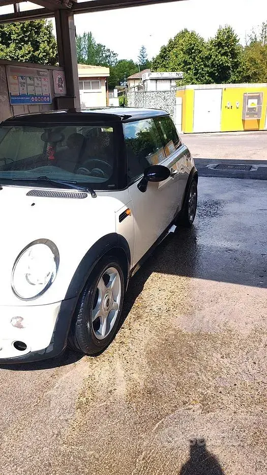 Usata Mini Cooper Coupé 116 CV (85 kW) 2004 Bianco Coupé