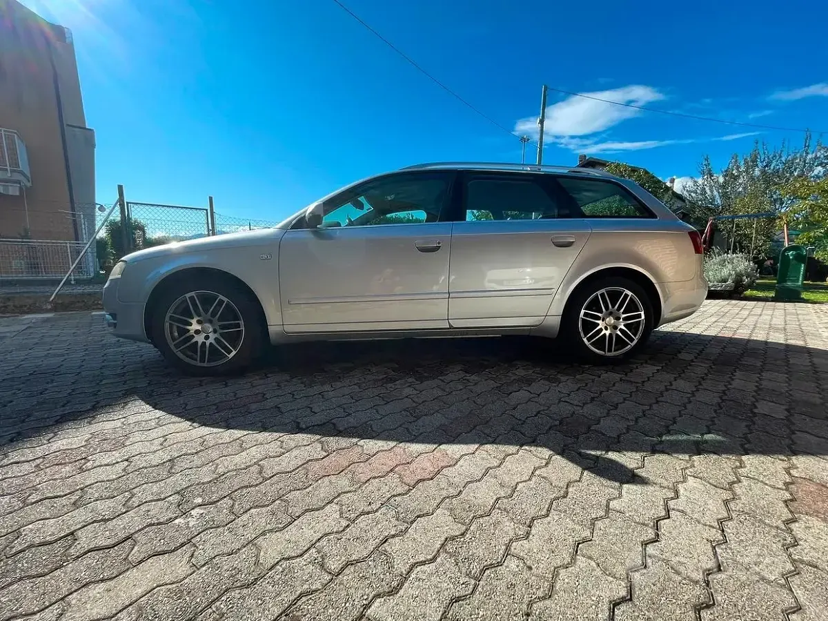 Usata Audi A4 140 CV (102 kW) 2007 Grigio Station wagon