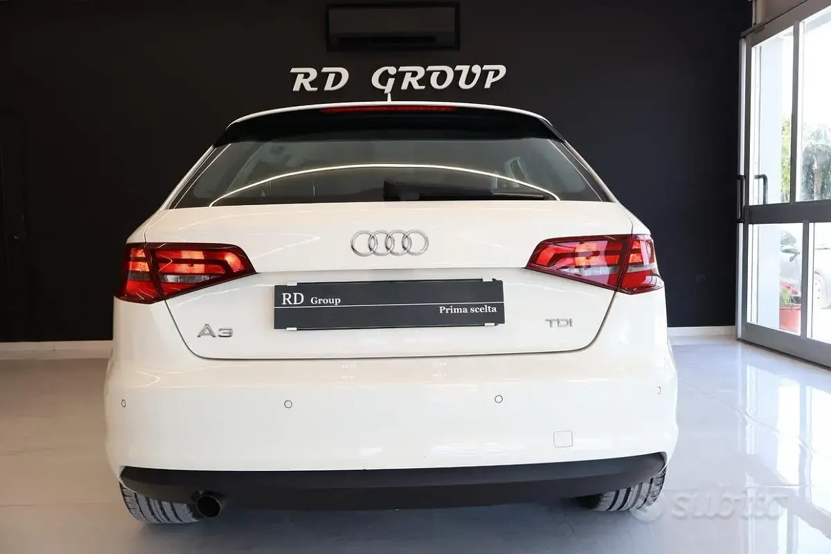 Usata Audi A3 Attraction 110 CV (80 kW) 2015 Bianco Berlina