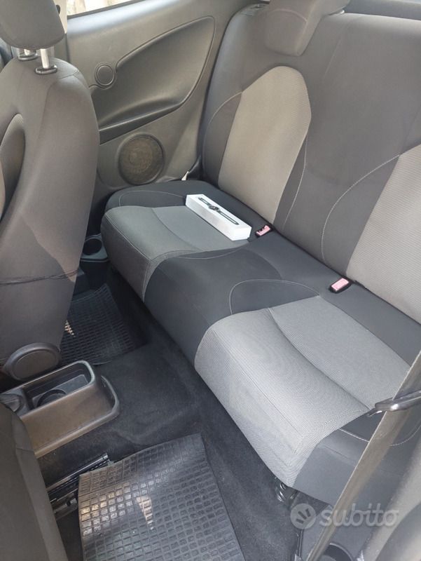 Grigio Usata 2011 Alfa Romeo MiTo Due volumi | 2300 € (Super prezzo) - Immagine 1/4