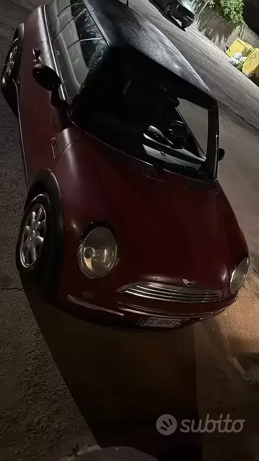 Usata Mini Cooper 90 CV (66 kW) 2002 Rosso Utilitaria