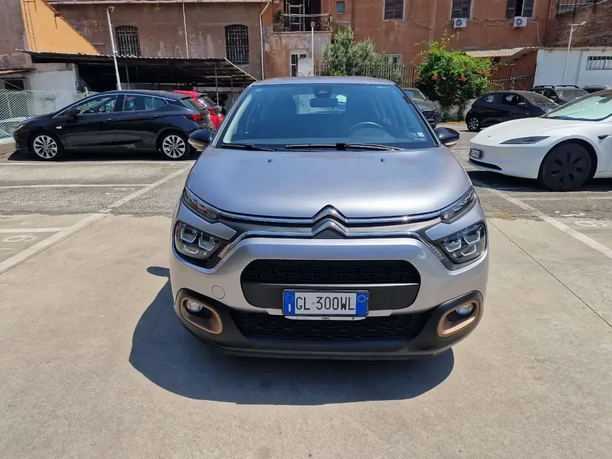 Usata Citroën C3 Shine 83 CV (61 kW) 2022 Grigio Utilitaria