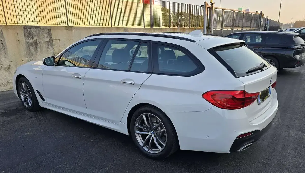 Usata BMW 520 M Sport 190 CV (139 kW) 2019 Bianco Station wagon