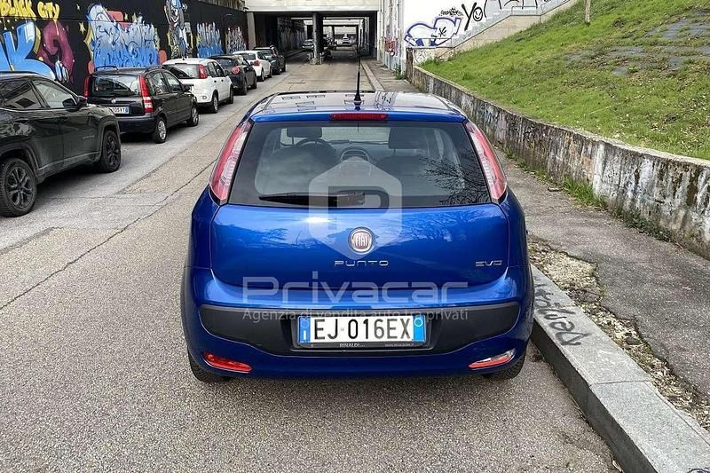 Usata Fiat Punto Evo Dynamic 69 CV (50 kW) 2011 Blu Utilitaria