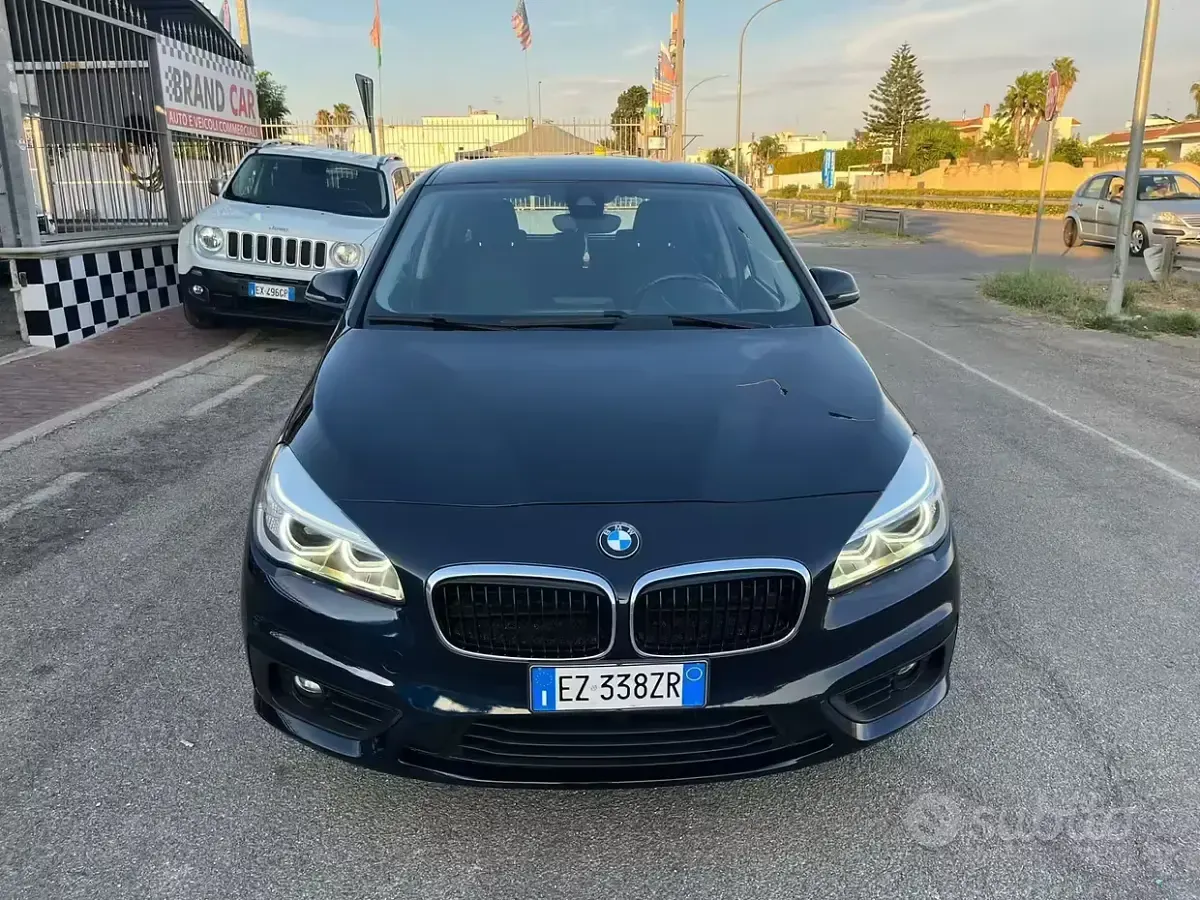 Usata BMW 216 Active Tourer Advantage 116 CV (85 kW) 2015 Bluazzurro Monovolume