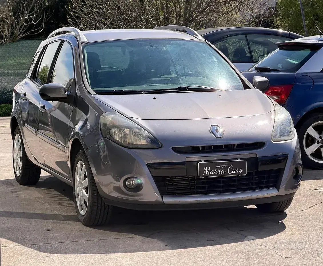 Usata Renault Clio GrandTour 103 CV (75 kW) 2011 Grigio Station wagon