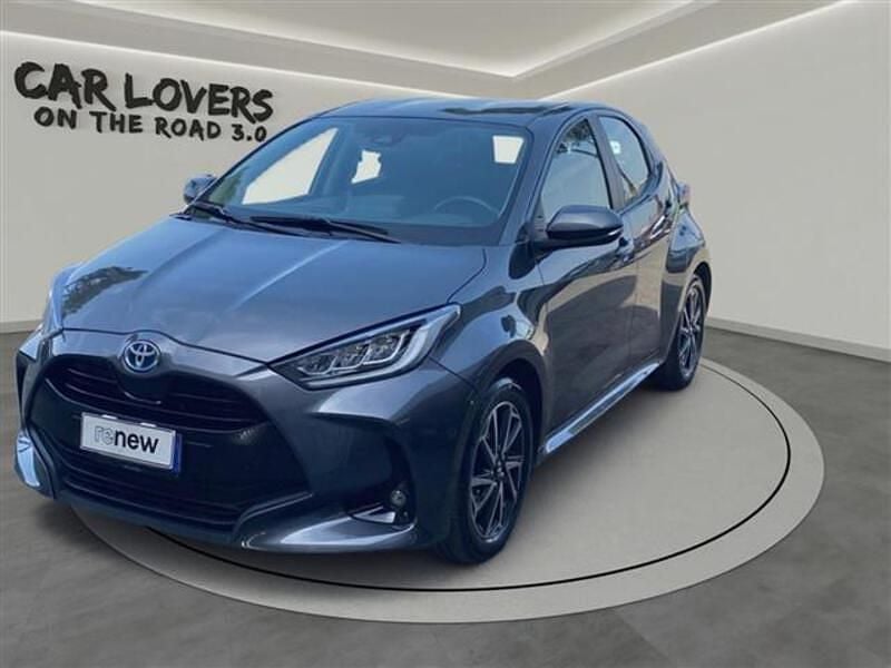 Second-hand Toyota Yaris Hybrid Trend 116 CP (85 kW) 2022 Hatchback