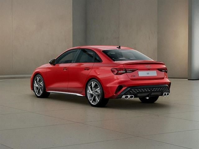 Nuova Audi S3 Ambiente 333 CV (244 kW) 2026 Rosso progressivo metallizzato Berlina