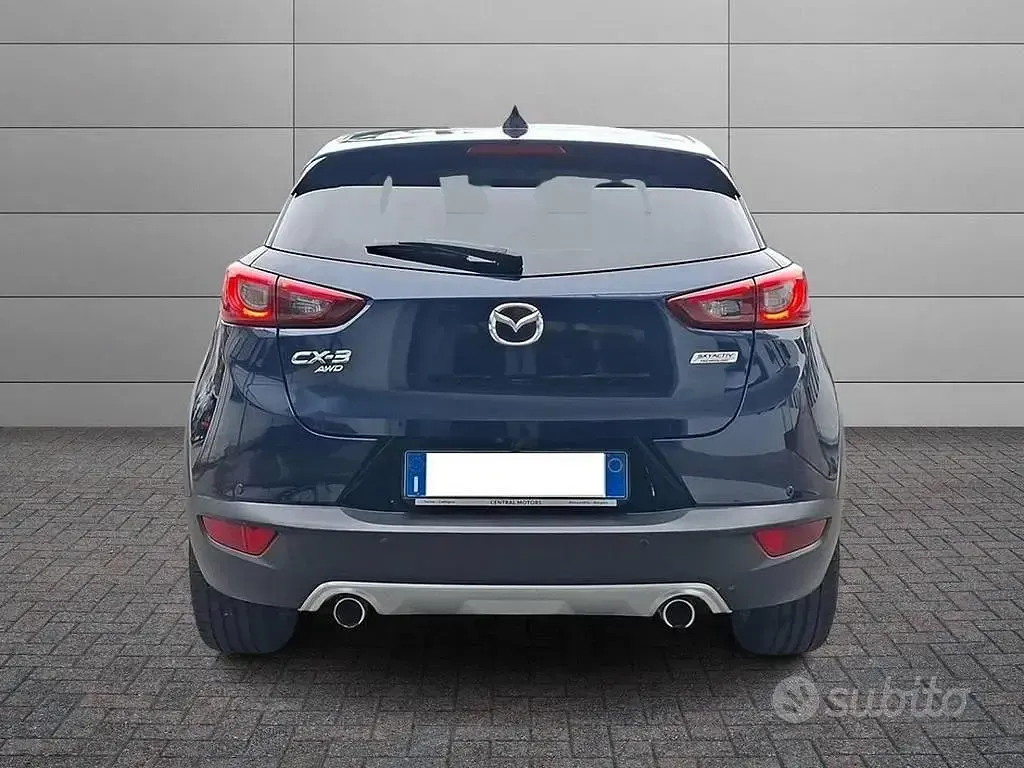 Usata Mazda CX-3 Exceed 105 CV (77 kW) 2017 Blu SUV