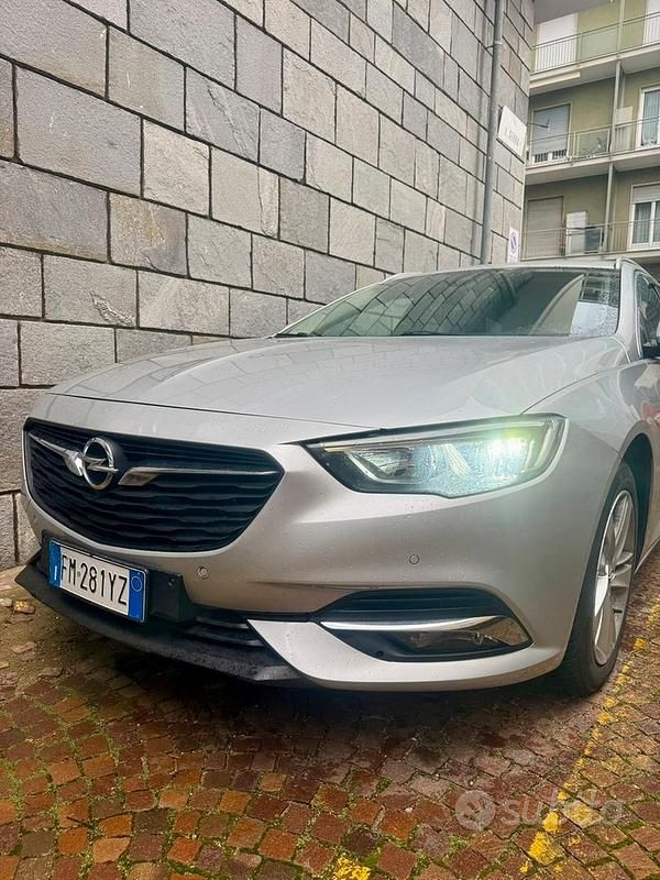 Usata Opel Insignia 120 CV (88 kW) 2018 Grigio Station wagon