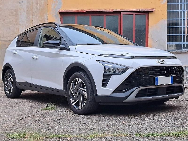 Usata Hyundai Bayon 84 CV (61 kW) 2024 Bianco SUV