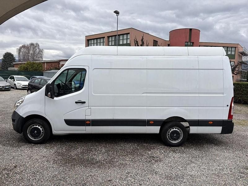 Usata Renault Master 163 CV (119 kW) 2019 Bianco Berlina
