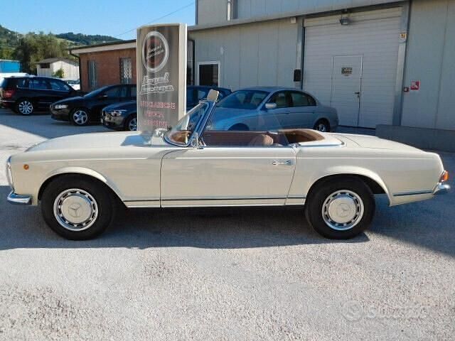 Occasion Mercedes W113 150 ch (110 kW) 1960 Cabriolet