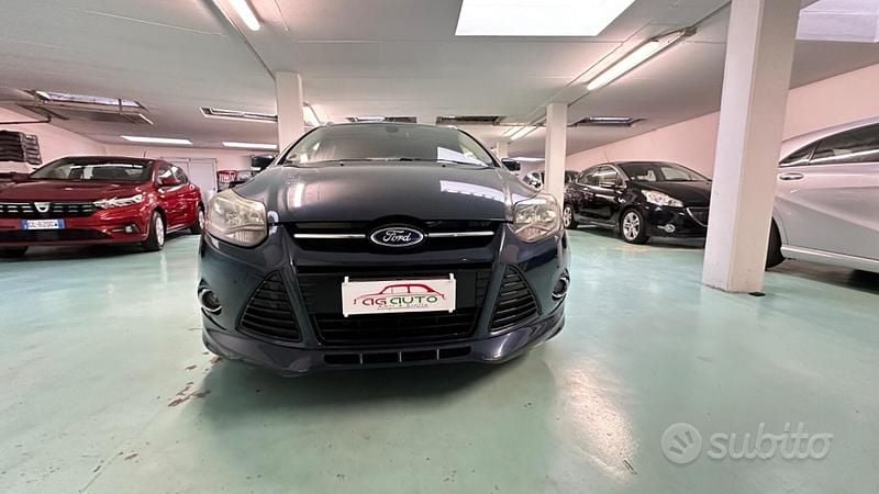 Usata Ford Focus 115 CV (84 kW) 2013 Nero Berlina