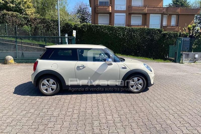 Begagnad Mini One D 95 HK (69 kW) 2015 Vit Halvkombi