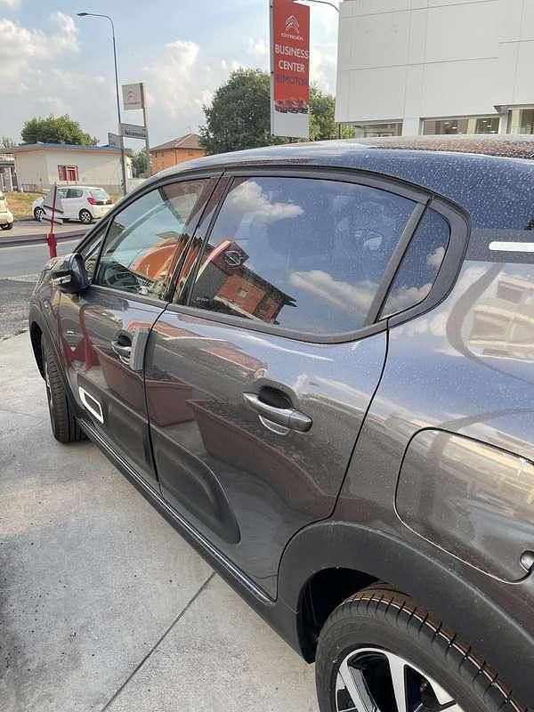 Usata Citroën C3 PureTech 83 CV (61 kW) 2022 Grigio Berlina